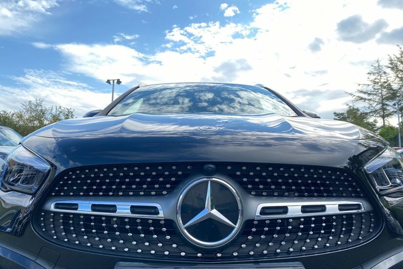 Mercedes-Benz GLA Class 2.0 Gla220d Amg Line Premium Suv 8G-d Black #16