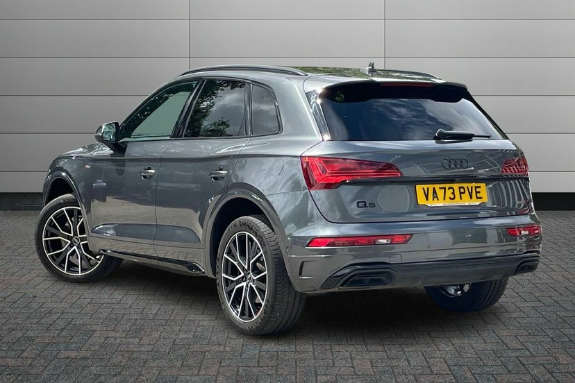 Audi Q5 2.0 Tdi 40 Black Edition Suv S Tronic Q Grey #3