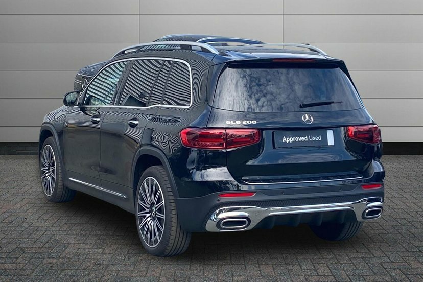 Mercedes-Benz GLB Class 1.3 Glb200h Mhev Amg Line Premium Plus Suv P Black #2