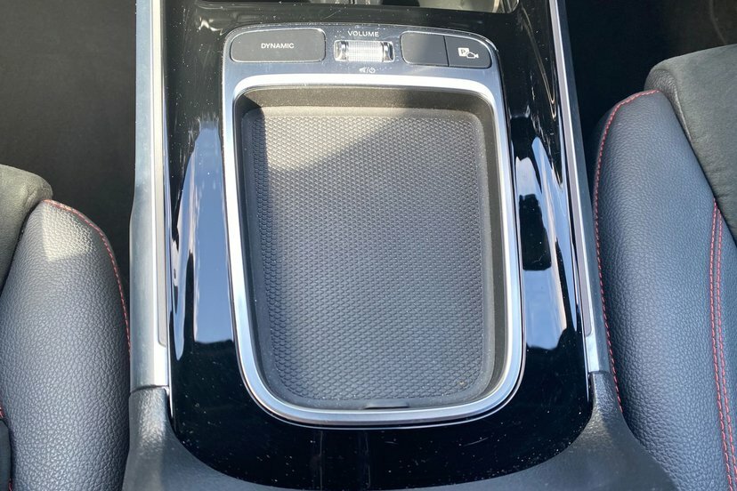 Mercedes-Benz GLB Class 200 Amg Line Premium 7G-tronic White #57