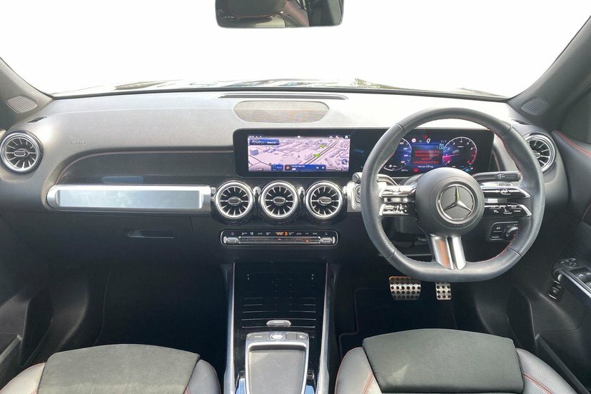 Mercedes-Benz GLB Class 200 Amg Line Premium 7G-tronic White #7