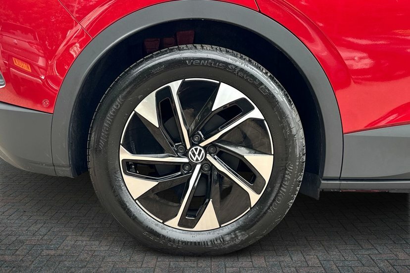 Volkswagen ID.4 Pro 79Kwh Match Suv 286 Ps Red #5