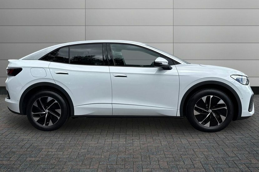 Volkswagen ID.5 Pure 52Kwh Match White #4