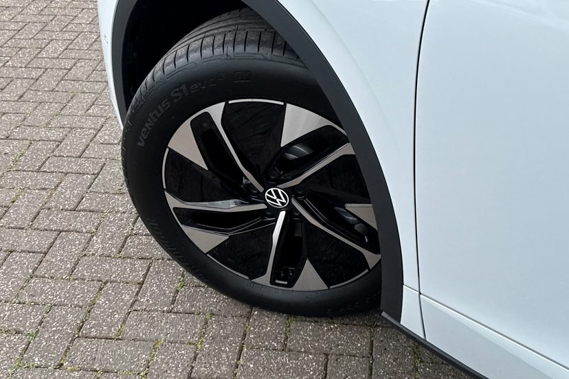 Volkswagen ID.5 210Kw Black Edition Pro 77Kwh Grey #19