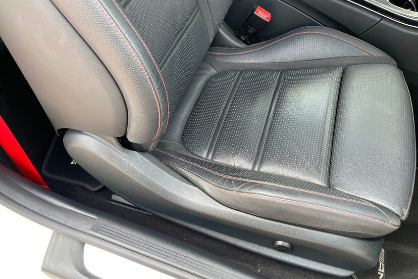Mercedes-Benz C Class C300d Amg Line Premium Plus 9G-tronic Grey #33