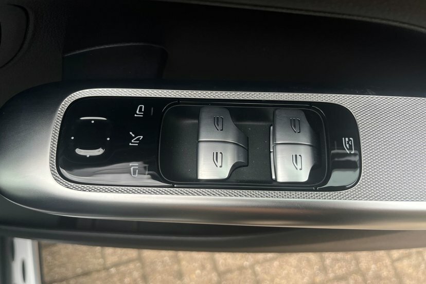 Mercedes-Benz GLC Class Glc 300E 4Matic Amg Line Prem Plus 9G-tronic Black #44