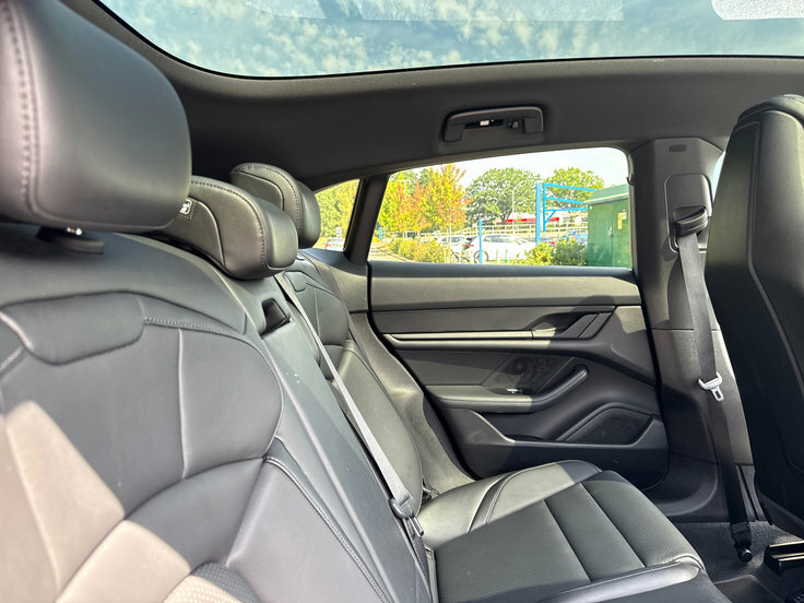 Porsche Taycan 420Kw 4S 93Kwh Silver #16