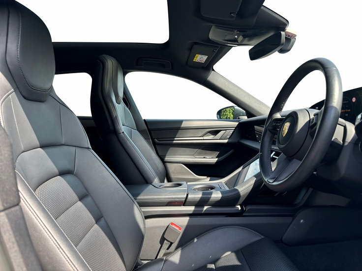 Porsche Taycan 420Kw 4S 93Kwh Silver #8