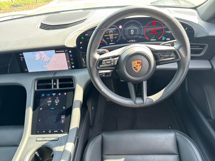 Porsche Taycan 420Kw 4S 93Kwh Silver #14