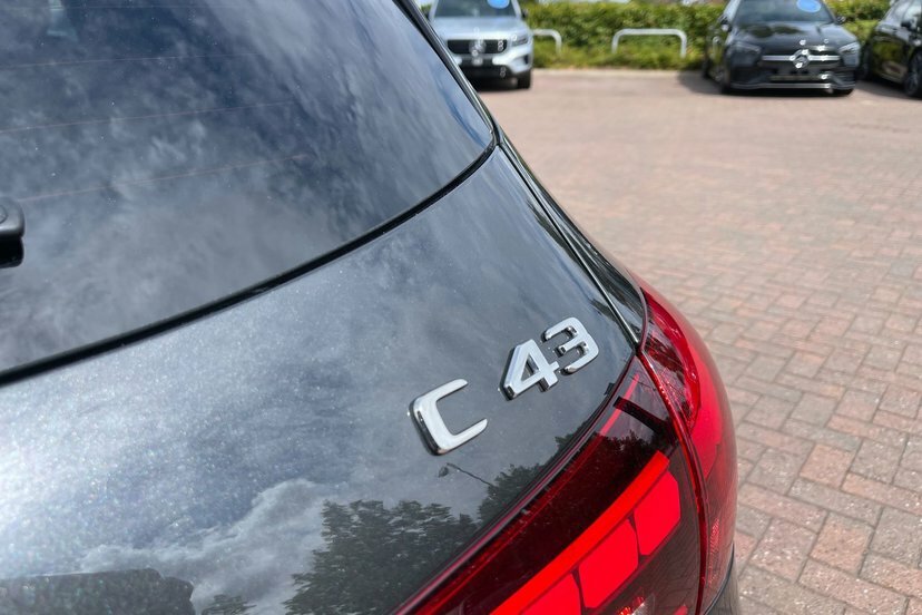 Mercedes-Benz C Class C300 Amg Line Premium Plus 9G-tronic Grey #40