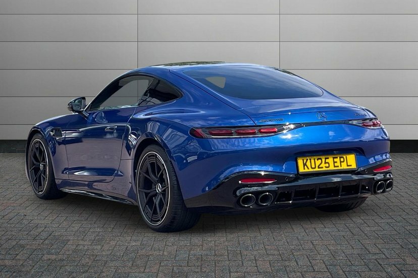 Mercedes-Benz AMG GT 2.0 43 Premium Plus Coupe Spds Mct 4 Blue #2