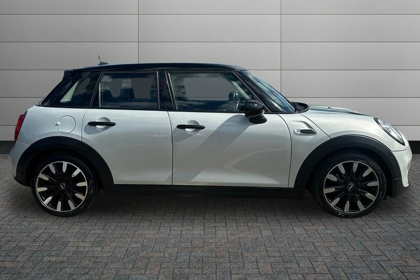 Mini Hatch 1.5 Cooper Hatchback 136 Ps White #4