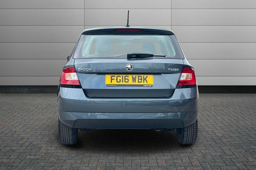 Skoda Fabia 1.2 Tsi Monte Carlo 110 Dsg 5-Dr Hatchback Black #11