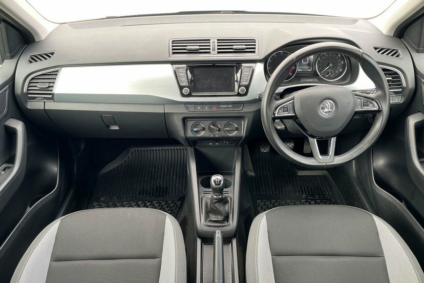 Skoda Fabia 1.2 Tsi Se Hatchback 90 Ps Grey #5