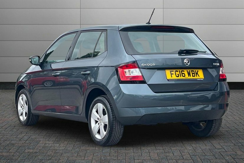 Skoda Fabia 1.2 Tsi Se Hatchback 90 Ps Grey #3