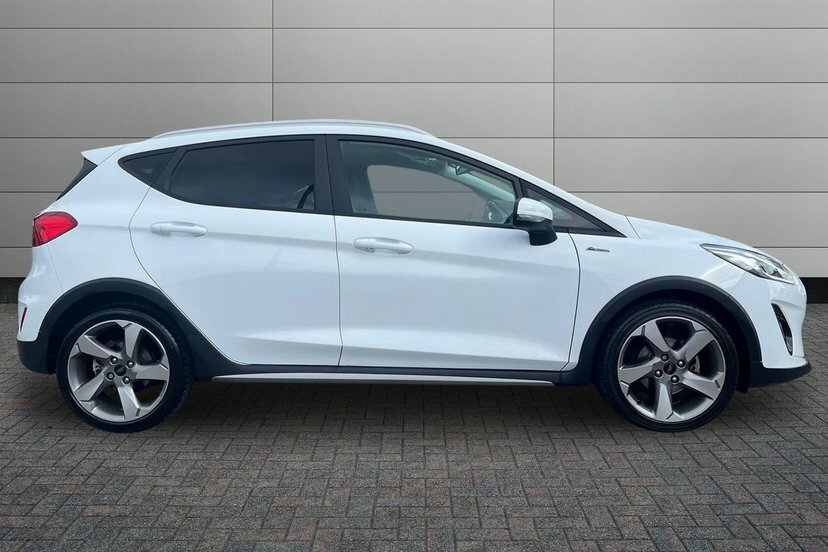 Ford Fiesta 1.0T Ecoboost Vignale Euro 6 Ss Red #4