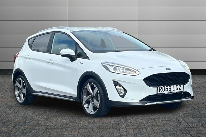 Ford Fiesta 1.0T Ecoboost Vignale Euro 6 Ss Red #1