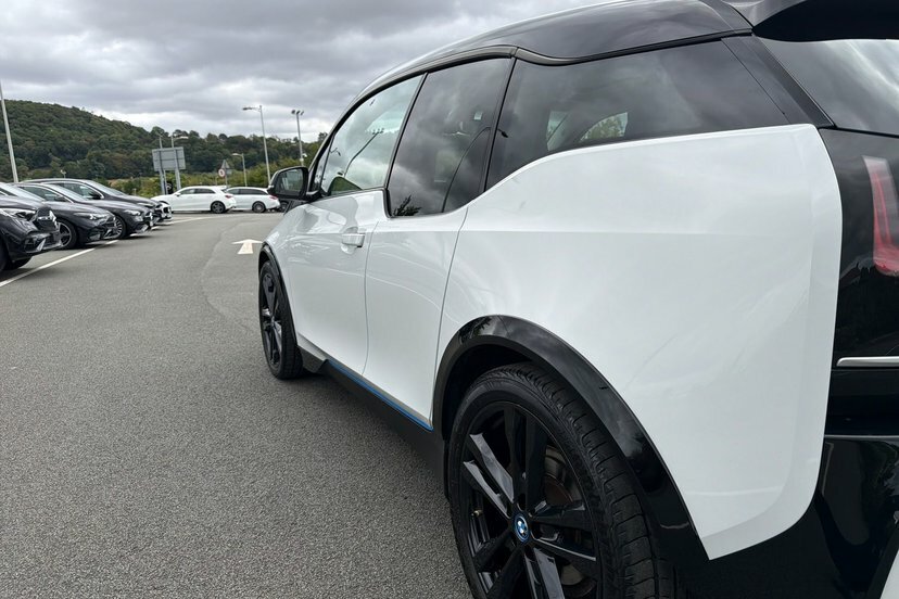 BMW i3 135Kw S 42Kwh Lodge Interior World Grey #19