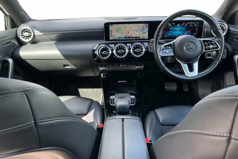 Mercedes-Benz A Class 1.5 A180d Sport Premium Hatchback 7G- White #7