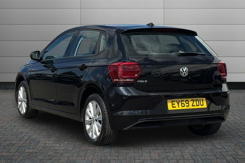 Volkswagen Polo 1.0 Tsi Gpf Sel Hatchback 115 P Black #3