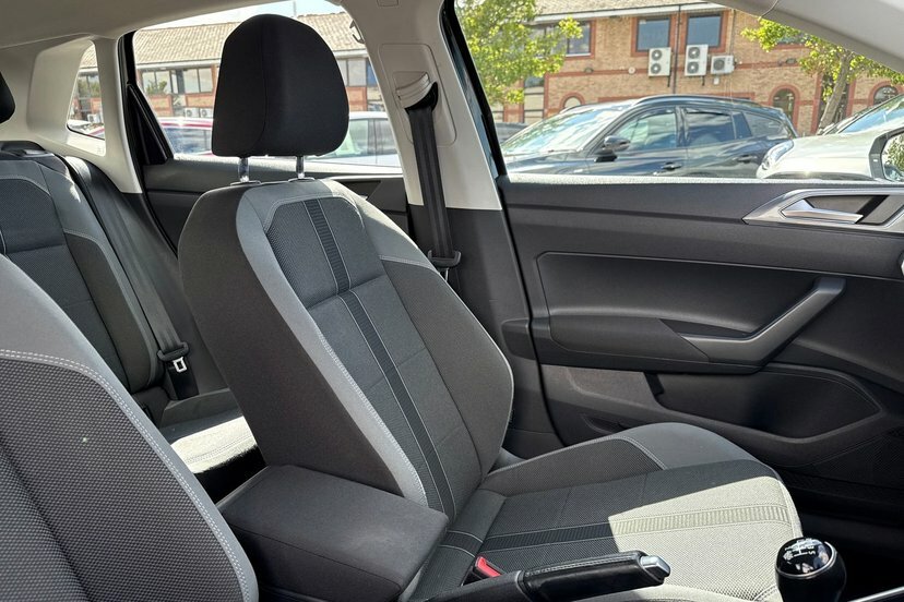 Volkswagen Polo Evo Beats U3328 Ulez Silver #31
