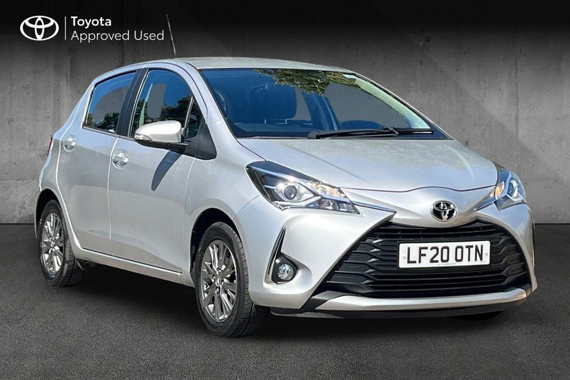 Toyota Yaris 1.5 Vvt-i Icon Hatchback 111 Ps Silver