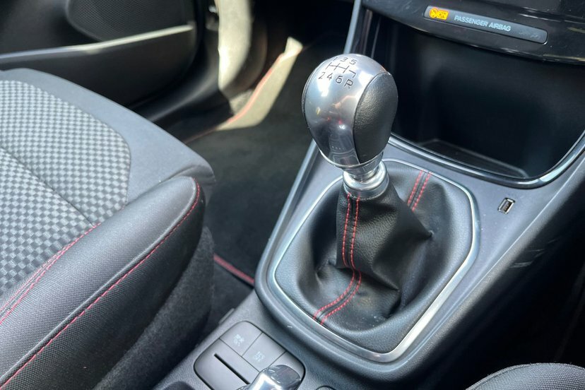 Ford Puma 1.0 Ecoboost Hybrid Mhev 155 St-line X  #8