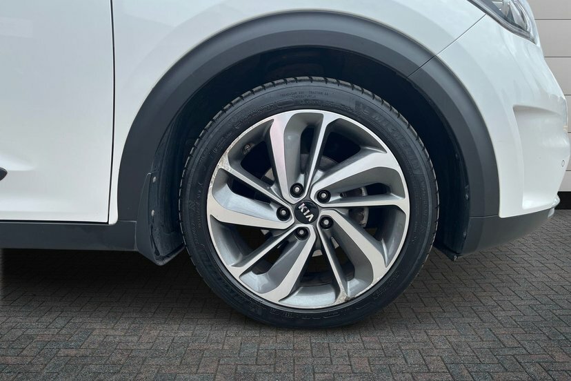 Kia Niro 1.6H Gdi 4 Suv Hybrid Dct 16In Alloy White #5