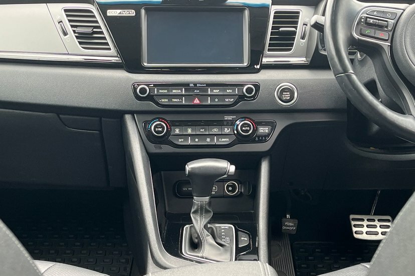 Kia Niro 1.6 3 Hybrid 104 Bhp Black #8