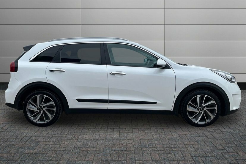 Kia Niro 1.6H Gdi 4 Suv Hybrid Dct 16In Alloy White #4