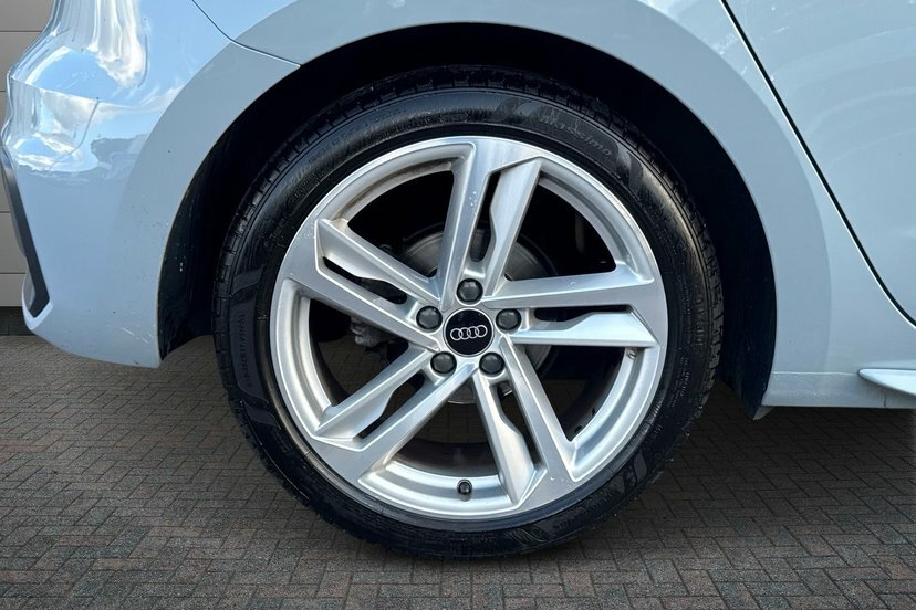 Audi A1 1.0 Tfsi 30 S Line Sportback 11 Grey #5
