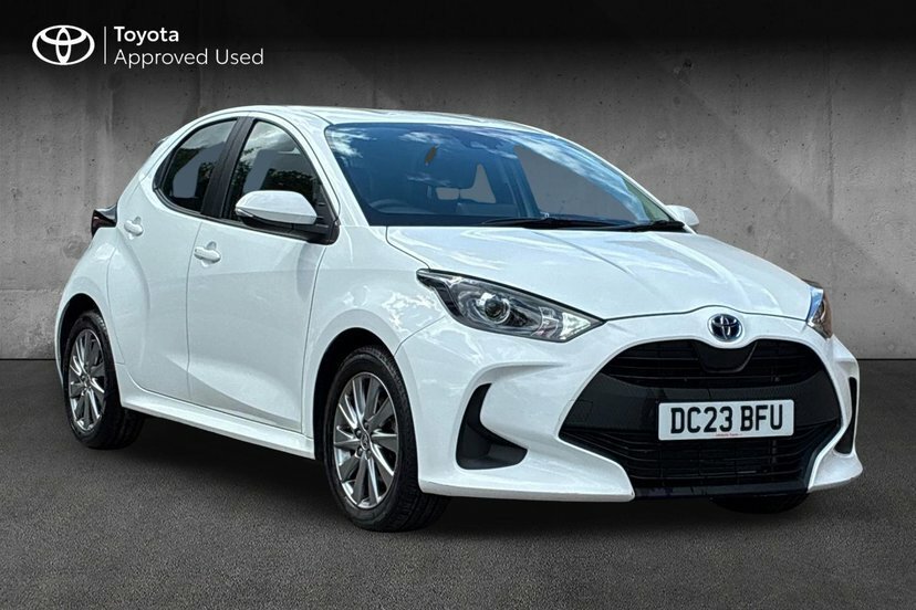 Toyota Yaris 1.5 Vvt-h Icon Hatchback Hybrid E-cvt White