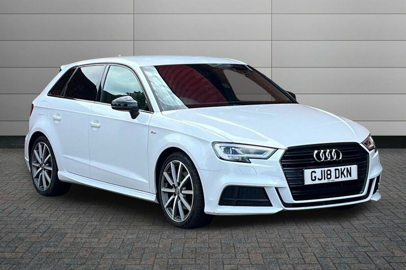 Audi A3 2.0 Tfsi Black Edition Sportback White
