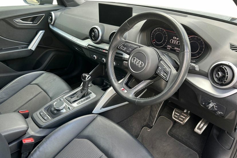 Audi Q2 1.5 Tfsi Cod 35 S Line Suv S Tronic 15 Grey #6