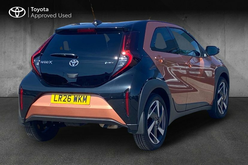 Toyota Aygo X 1.5H 49Kwh Design Hatchback Hybrid Cvt LR26WKM Orange #2