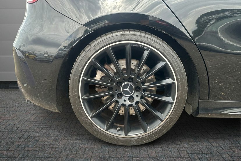 Mercedes-Benz A Class 2.0 A35 Amg Premium Plus Hatchback Sp Black #5