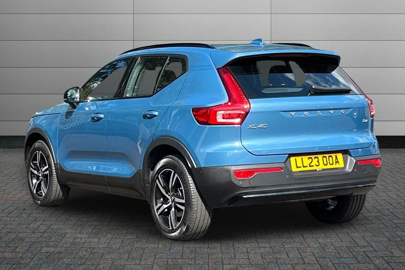 Volvo XC40 2.0 B4 Mhev Plus Dark Suv Hybrid Dct Au Blue #3