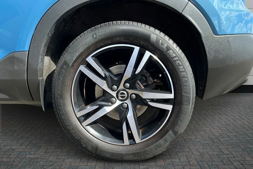 Volvo XC40 2.0 B4 Mhev Plus Dark Suv Hybrid Dct Au Blue #5
