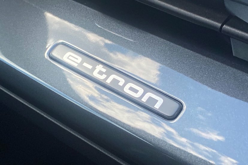Audi Q4 E Tron 150Kw 40 82Kwh Edition 1 Comfort Sound White #29