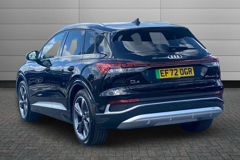 Audi Q4 E Tron 40 S Line Suv 82Kwh 204 Ps Black #3