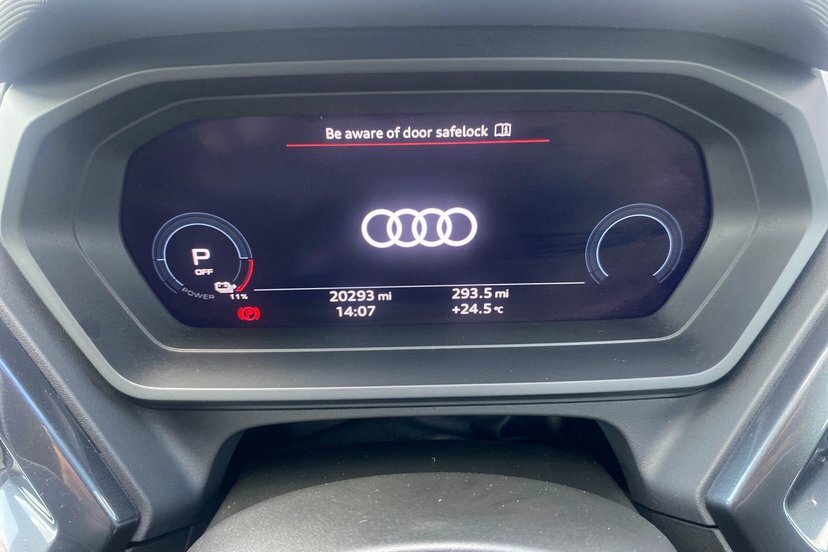 Audi Q4 E Tron 150Kw 40 82Kwh Edition 1 Comfort Sound White #7