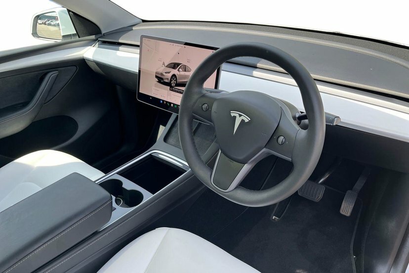 Tesla Model Y Dual Motor Long Range Suv 4Wde White #6