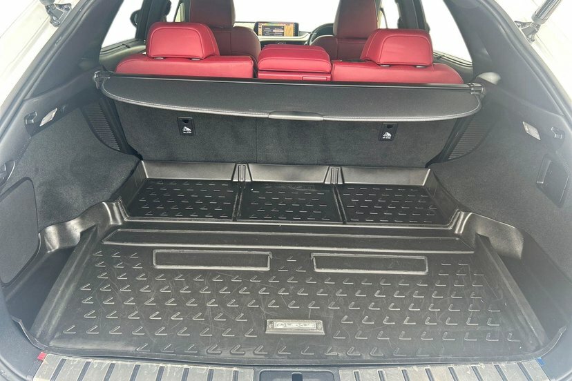 Lexus RX 450H L 3.5 Takumi Cvt Red #9