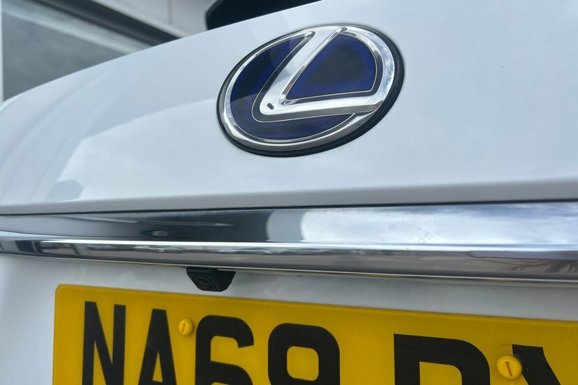 Lexus RX 450H L 3.5 Takumi Cvt Red #18