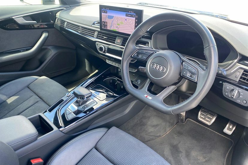 Audi A4 Avant 2.0 Tfsi 40 Black Edition Estate S Tron Black #6