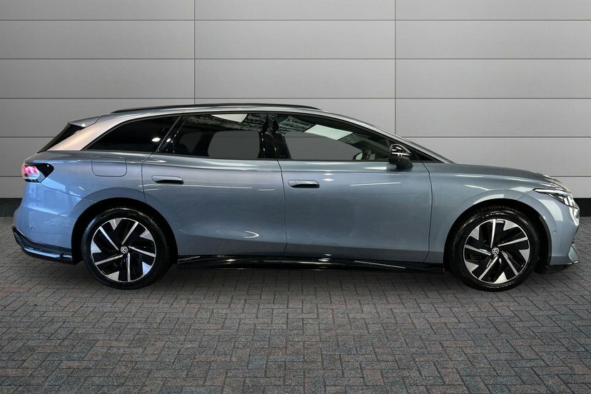 Volkswagen ID.7 Pro 77Kwh Match Tourer 286 Ps Blue #4