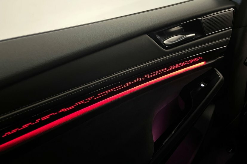 Volkswagen ID.7 210Kw Match Pro S 86Kwh Black #32