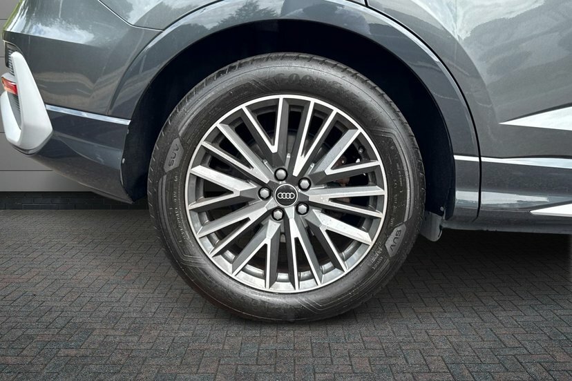 Audi Q3 1.5 Tfsi Cod 35 S Line Sportback S Tron Grey #5