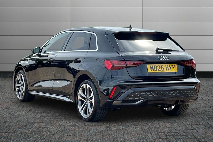Audi A3 1.5 Tfsie S Line Sportback Plug-in Hybr MD26HYY Black #3