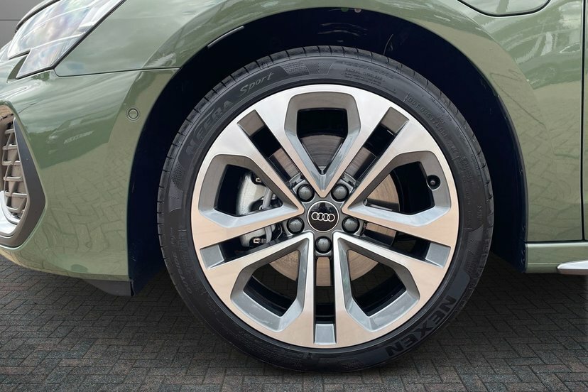 Audi A3 1.5 Tfsie S Line Sportback Plug-in Hybr MD26HZN Green #5